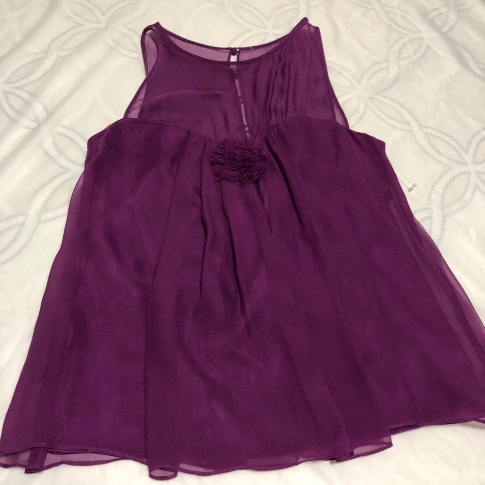 ⬇️Blouse sleeve less purple silk . - Picture 2 of 5